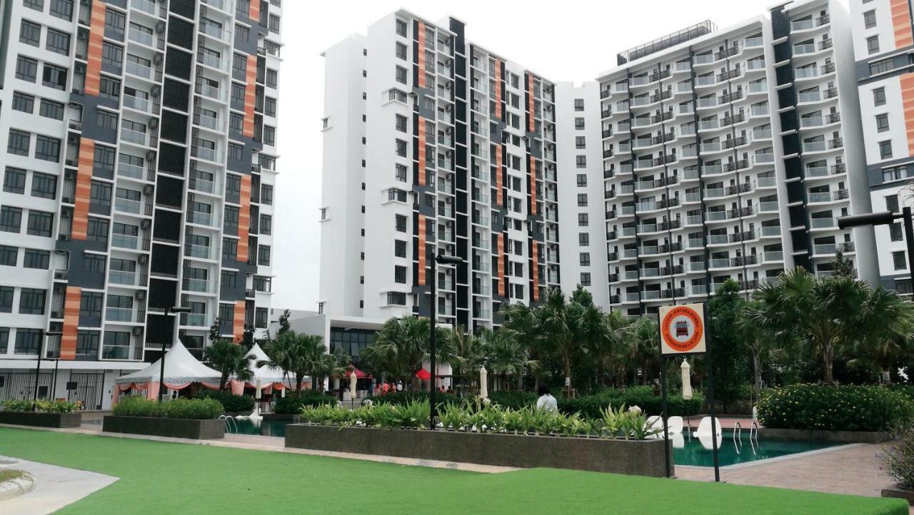 Timurbay Seafront Residence By L'Amour Home Kuantan Zewnętrze zdjęcie
